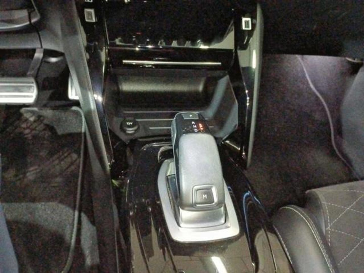 Peugeot 208 PureTech 130 GT Pack EAT8 96 kW (130 CV)