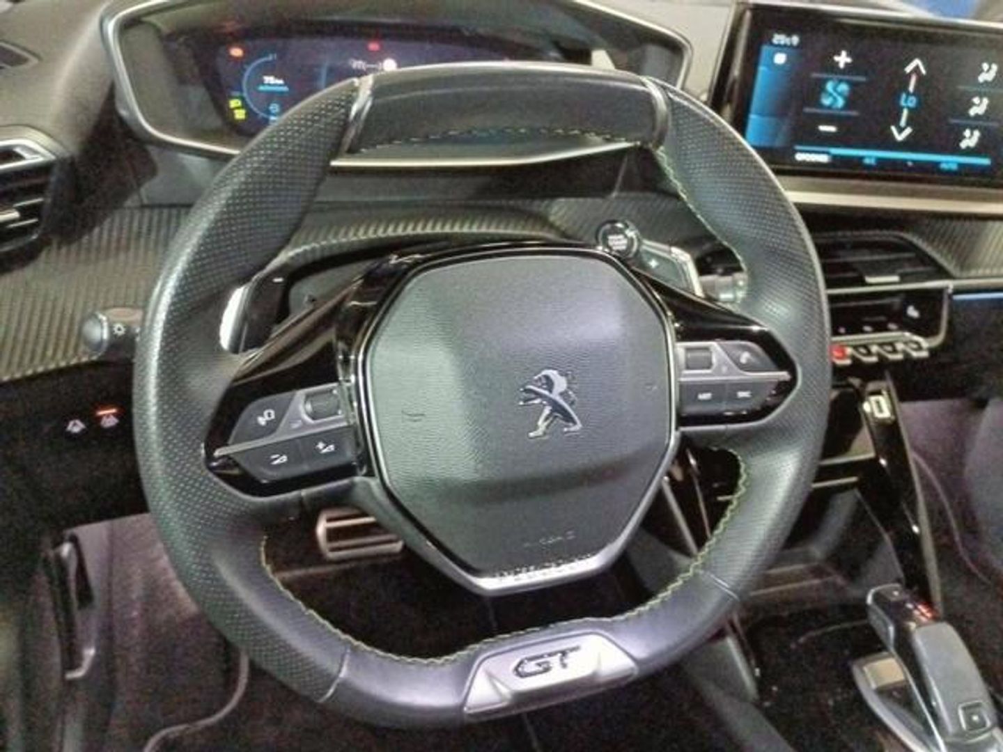 Peugeot 208 PureTech 130 GT Pack EAT8 96 kW (130 CV)