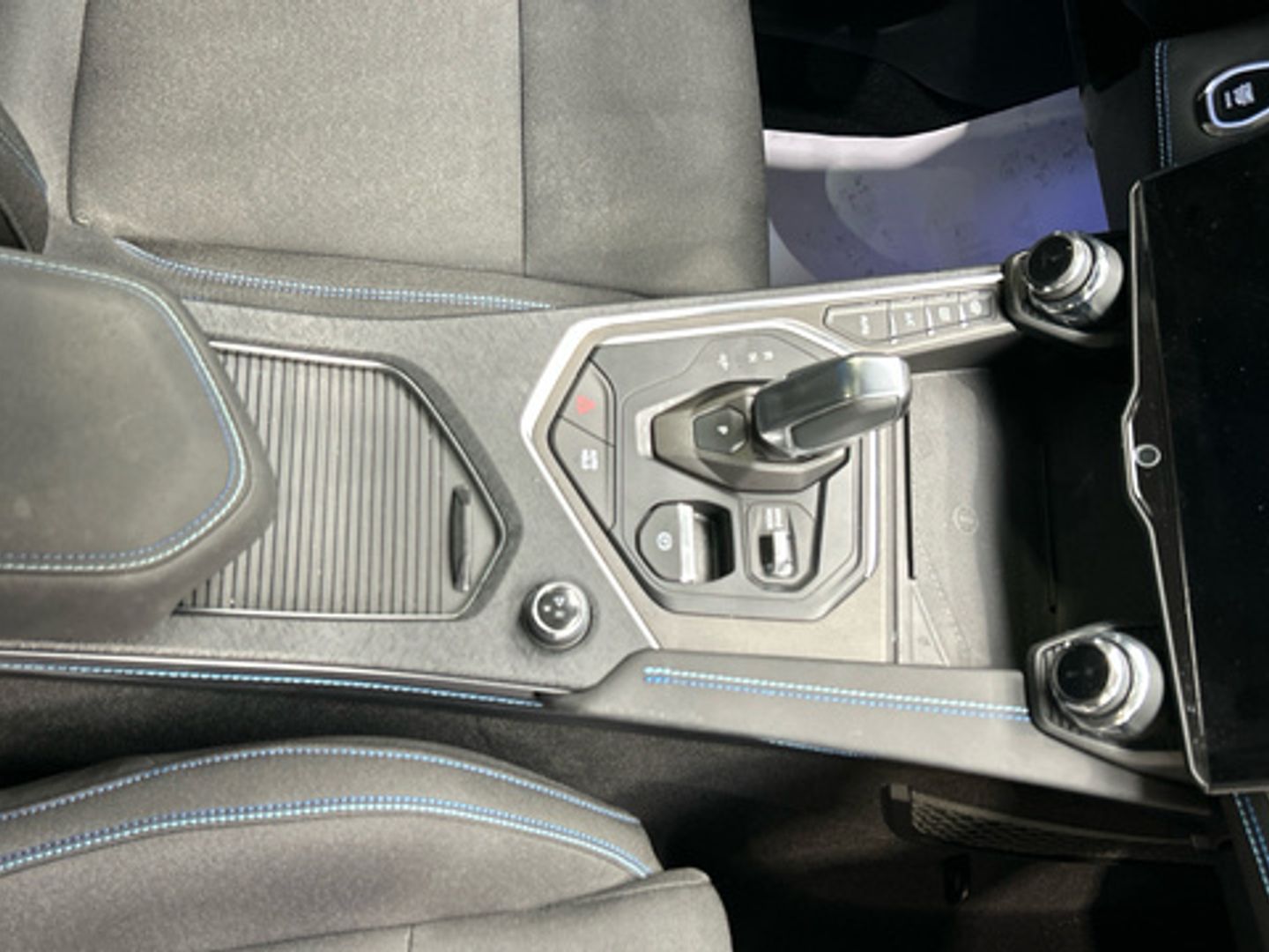 Lynk & Co 01 1.5 PHEV 192 kW (261 CV)
