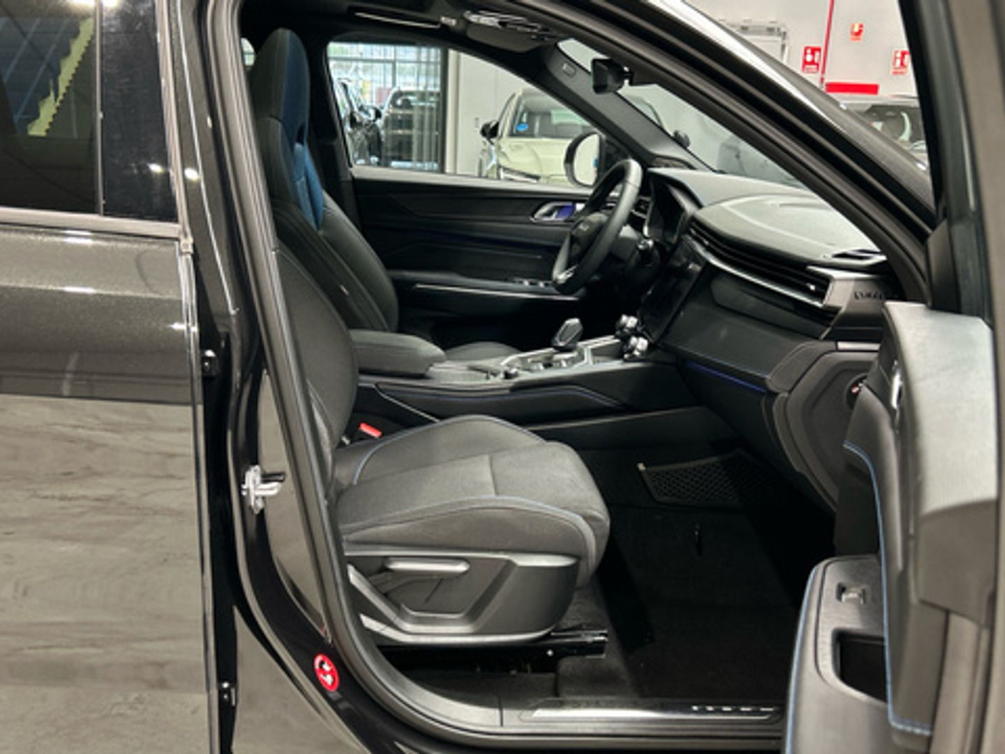 Lynk & Co 01 1.5 PHEV 6.6kW 192 kW (261 CV)