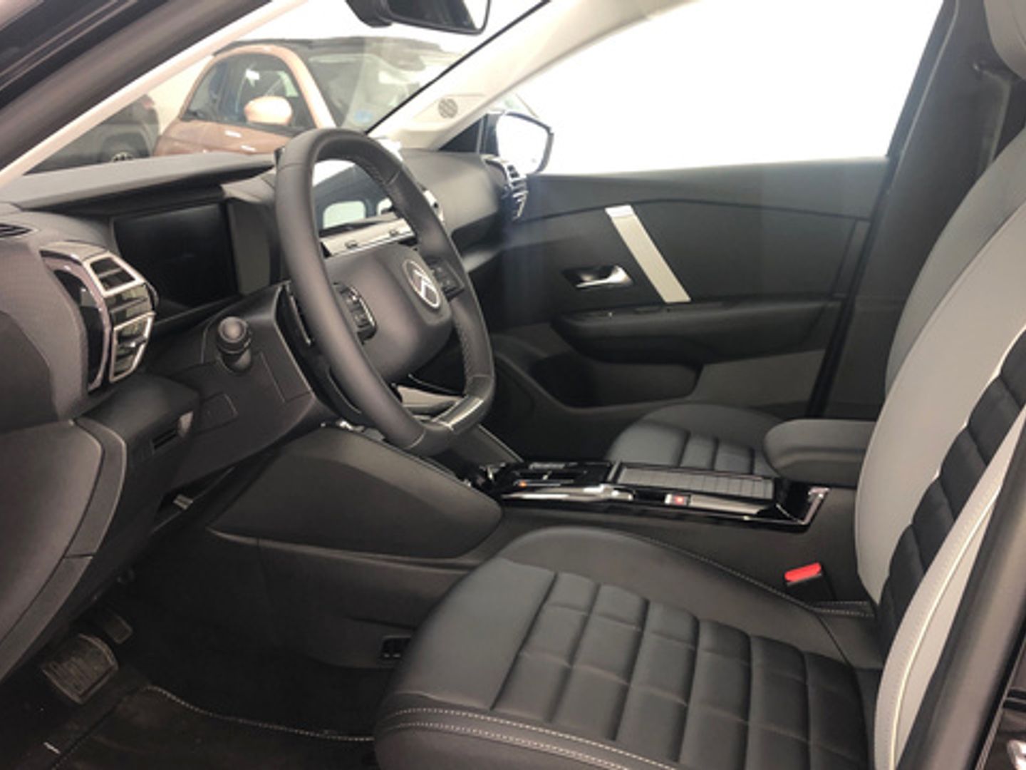 Citroen C4 Hybrid 145 e-DCS6 Max 107 kW (145 CV)