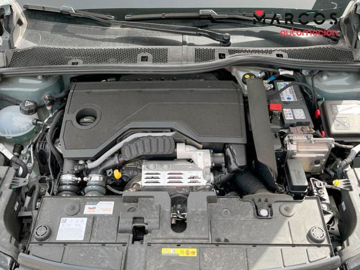 Citroen C4 Hybrid 136 e-DCS6 Max 100 kW (136 CV)