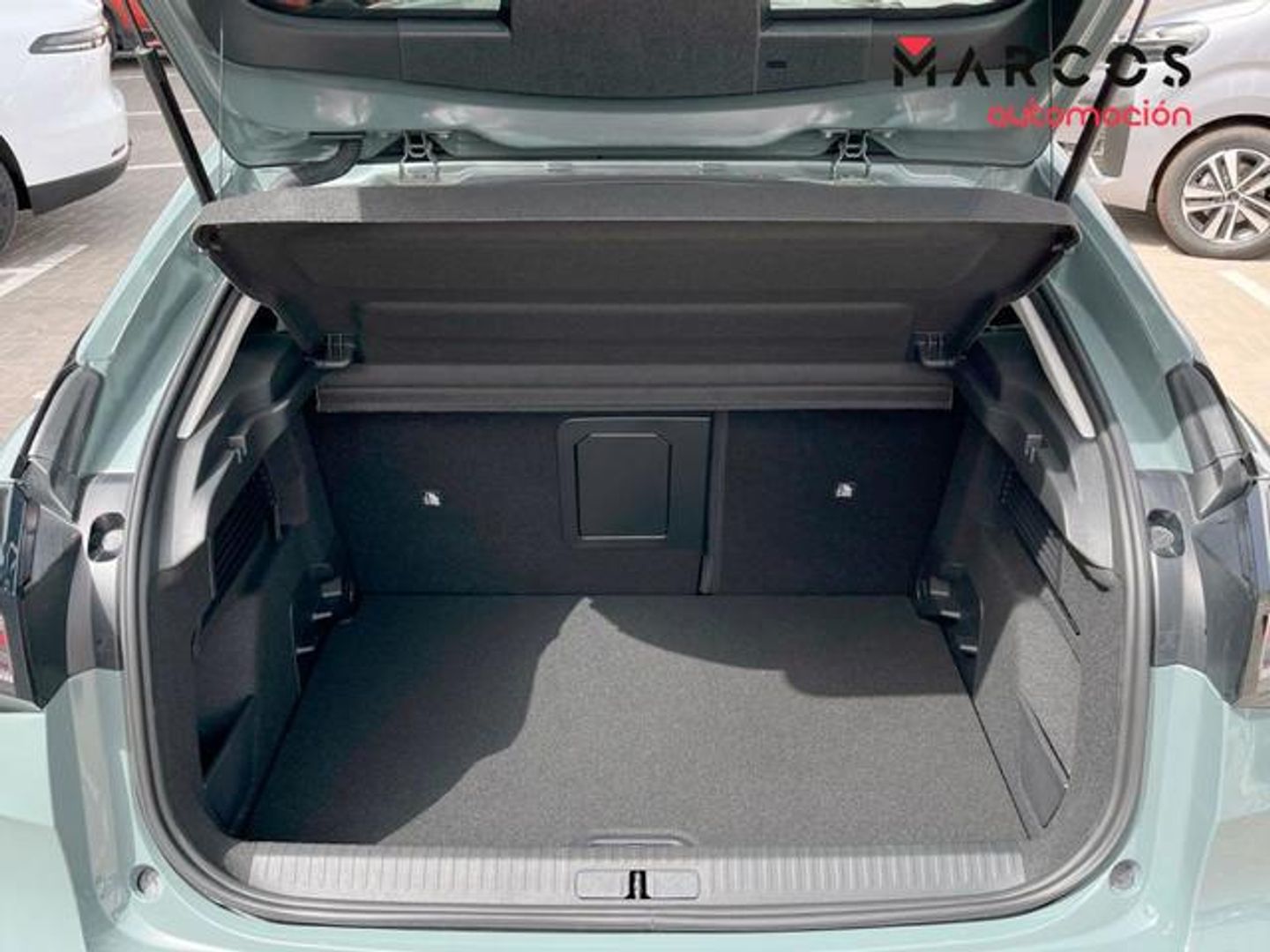 Citroen C4 Hybrid 136 e-DCS6 Max 100 kW (136 CV)