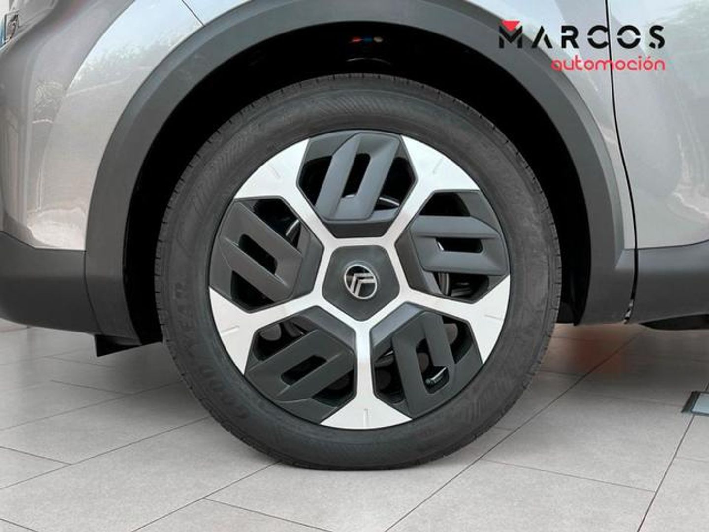 Citroen C4 PureTech 130 S&S Plus EAT8 96 kW (131 CV)