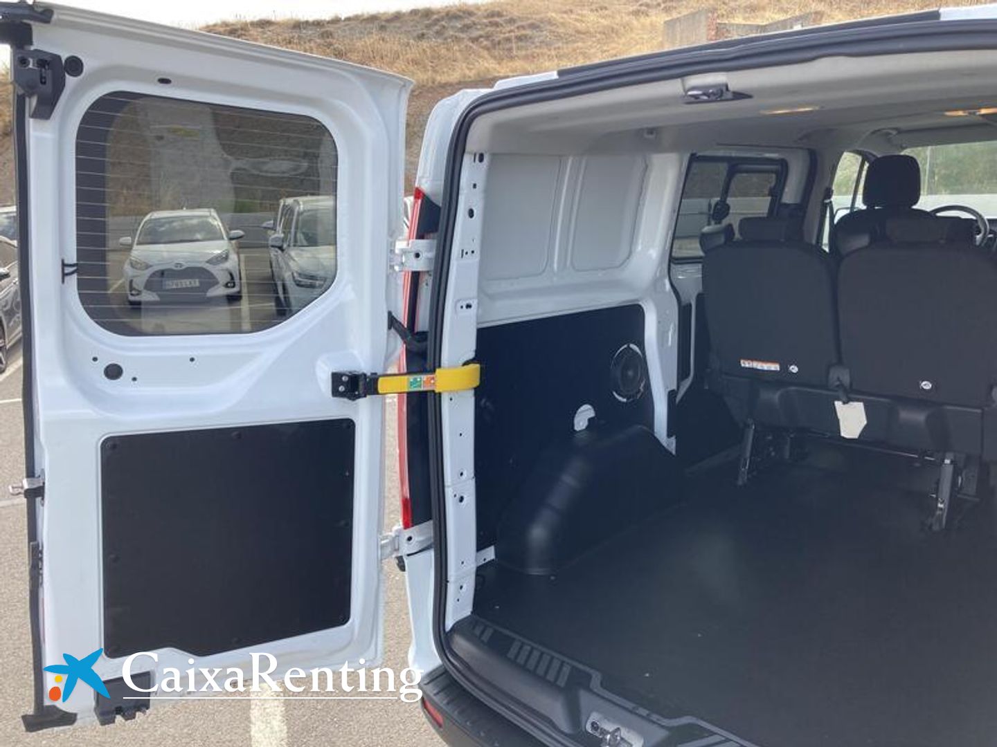 Ford Transit Custom Kombi 2.0 TDCI MHEV 320 L1 Trend 96 kW (130 CV)