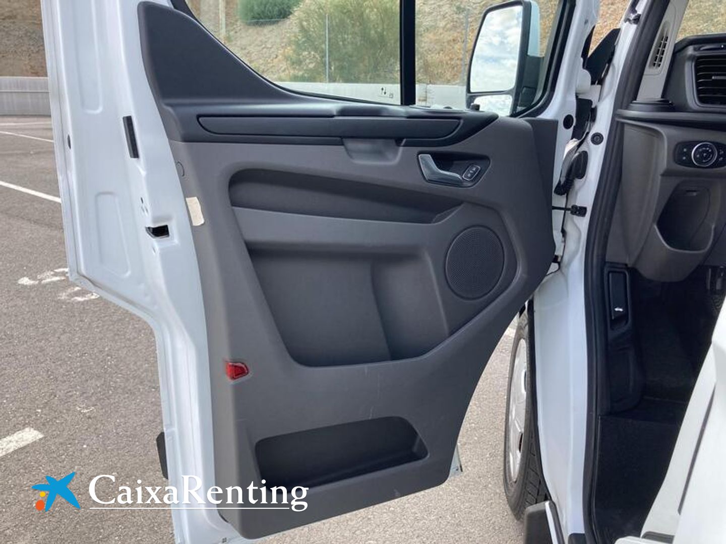 Ford Transit Custom Kombi 2.0 TDCI MHEV 320 L1 Trend 96 kW (130 CV)