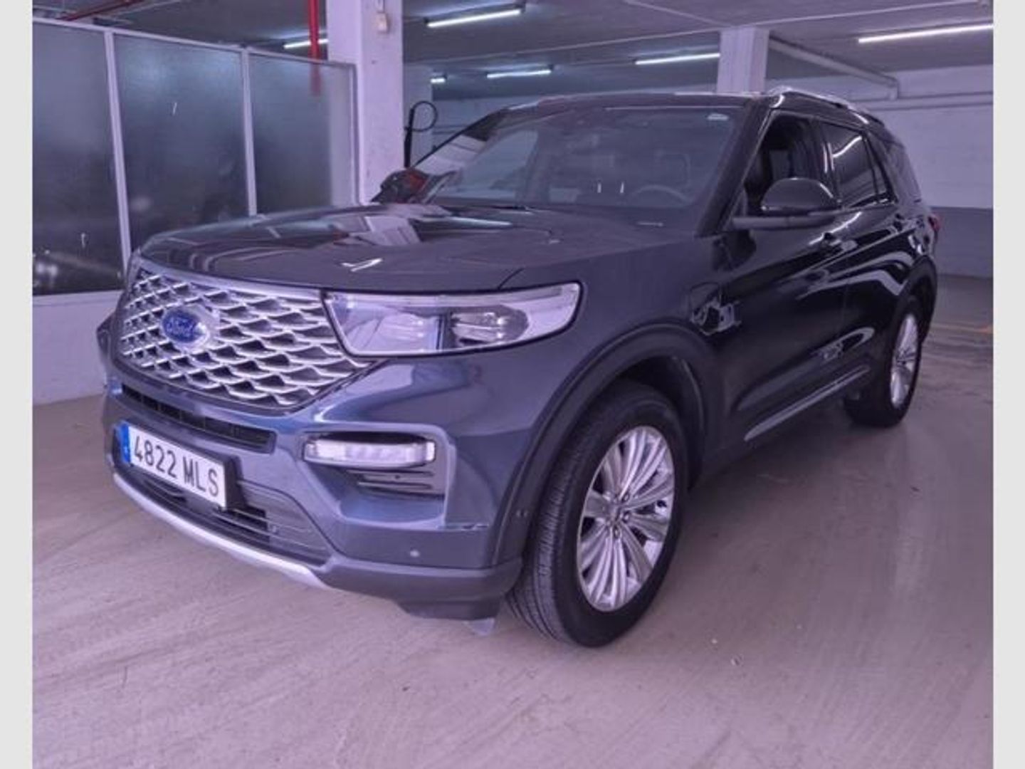 Ford Explorer 3.0 PHEV Platinum AWD 336 kW (457 CV)