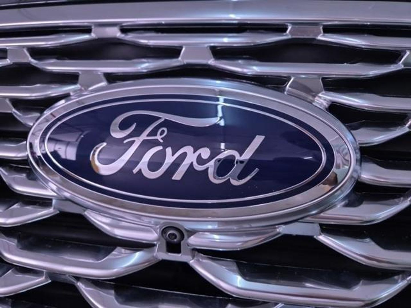 Ford Explorer 3.0 PHEV Platinum AWD 336 kW (457 CV)