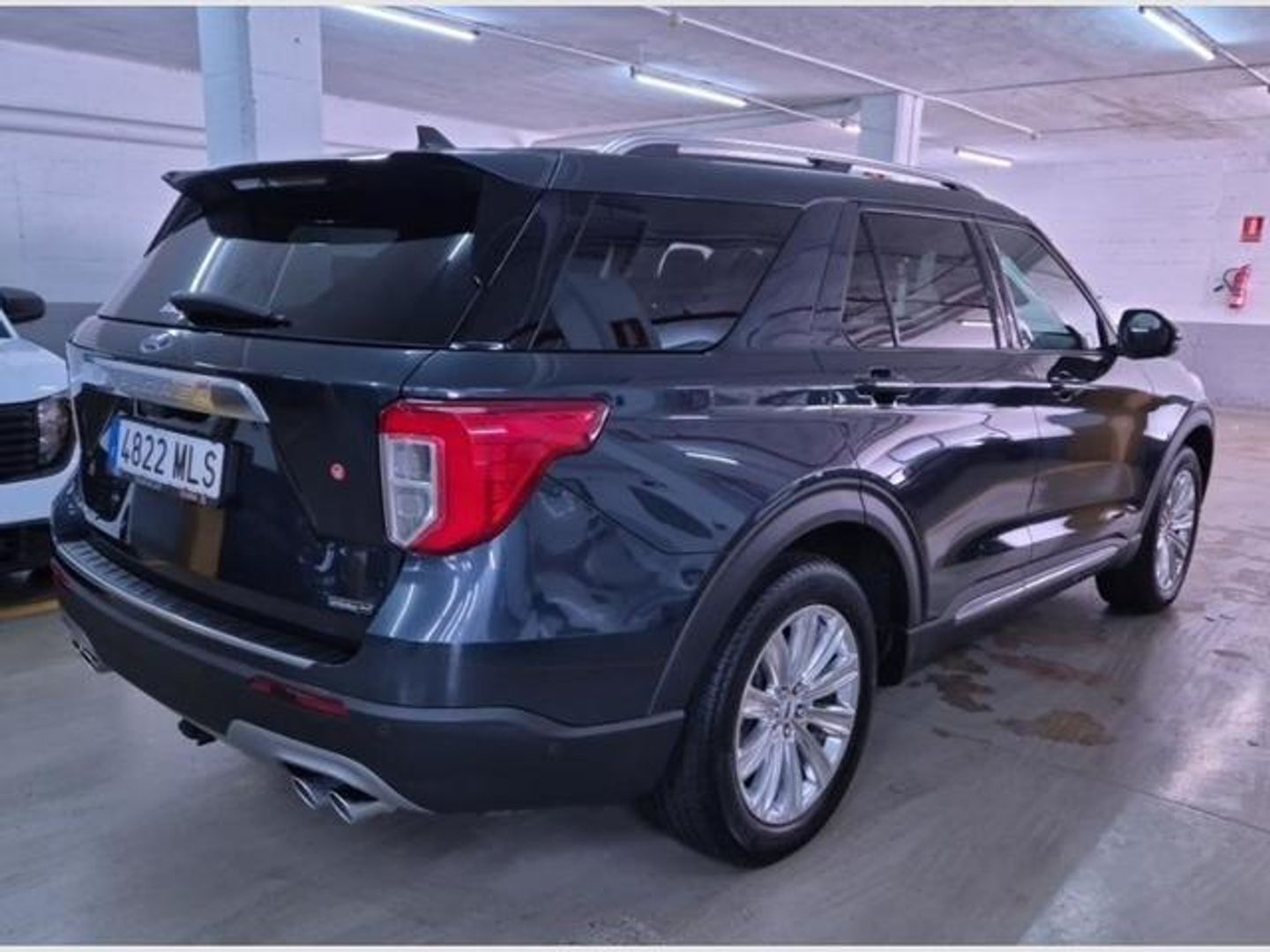 Ford Explorer 3.0 PHEV Platinum AWD 336 kW (457 CV)