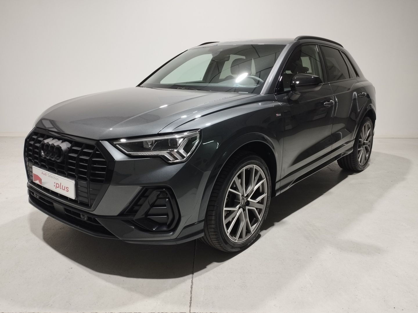 Audi Q3 Black line 35 TDI 110 kW (150 CV) S tronic Gris SUV