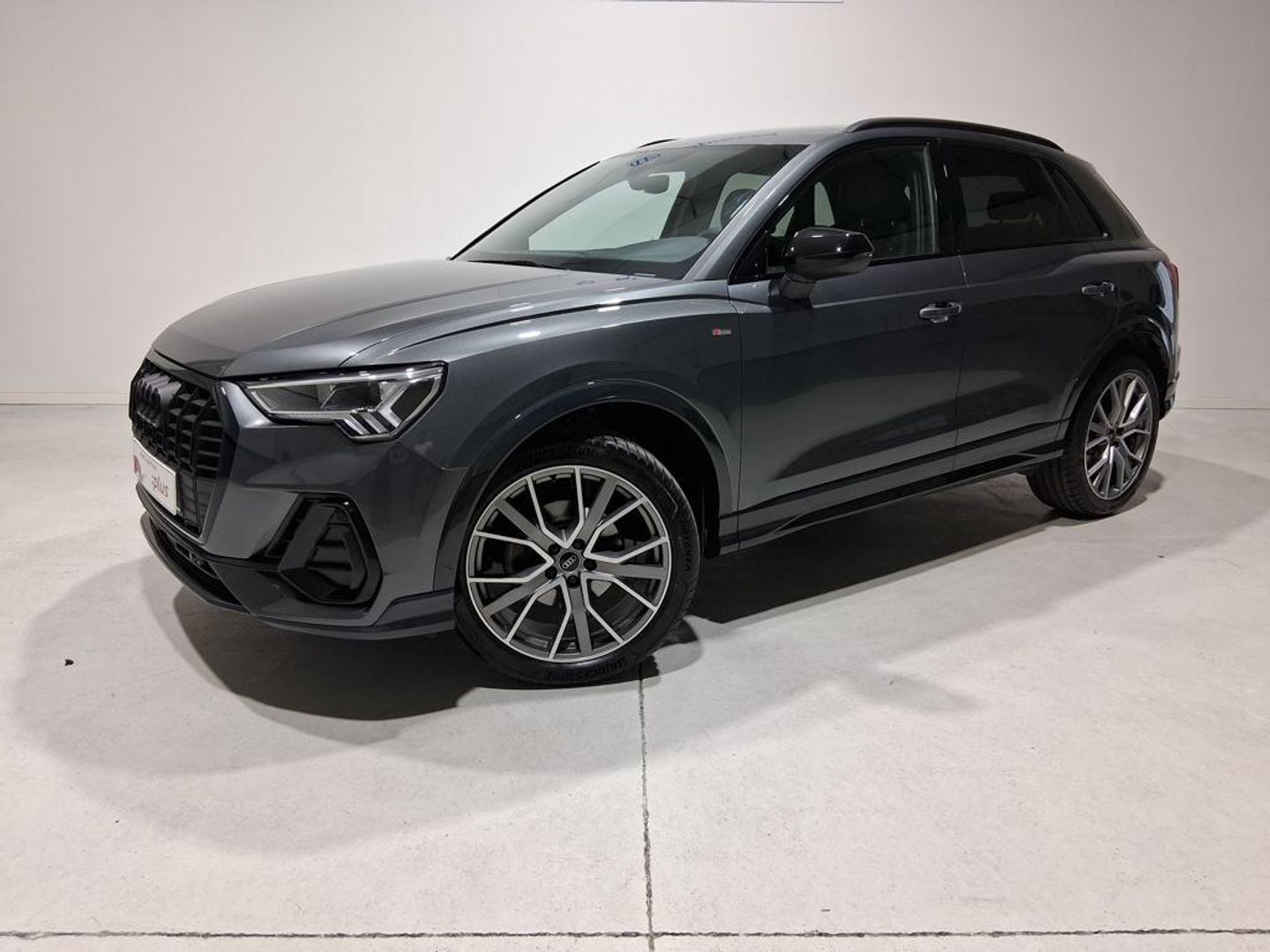 Audi Q3 Black line 35 TDI 110 kW (150 CV) S tronic Gris SUV