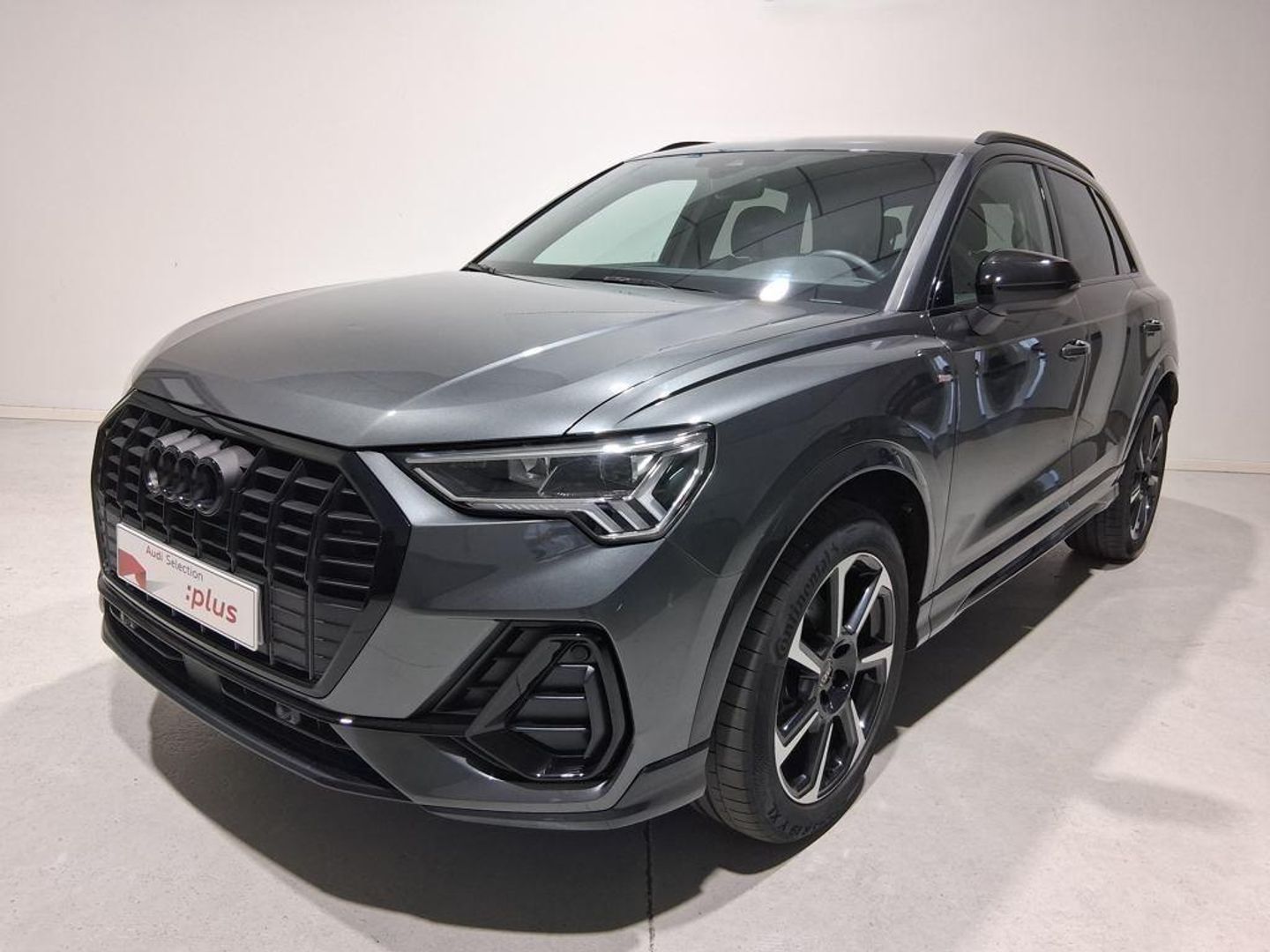 Audi Q3 Black line 35 TFSI 110 kW (150 CV) S tronic Gris SUV