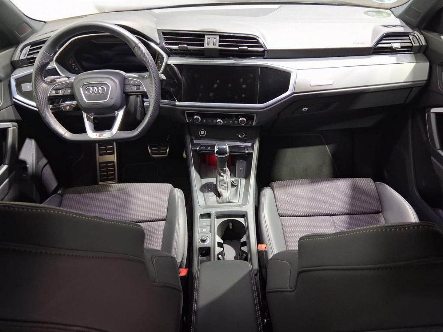 Audi Q3 Black line 35 TFSI 110 kW (150 CV) S tronic