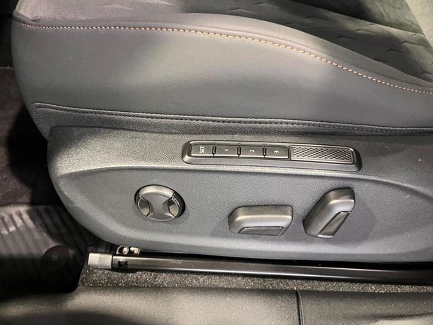 CUPRA Terramar 2.0 TSI VZ DSG 4 Drive 195 kW (265 CV)