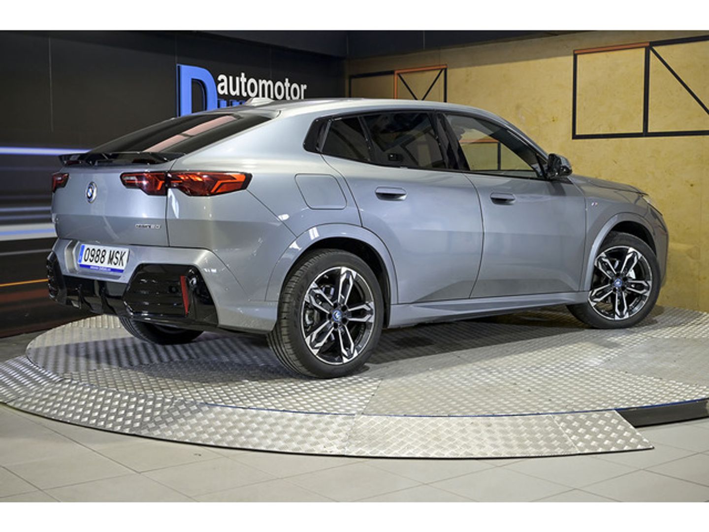 BMW iX2 eDrive20 150 kW (204 CV)