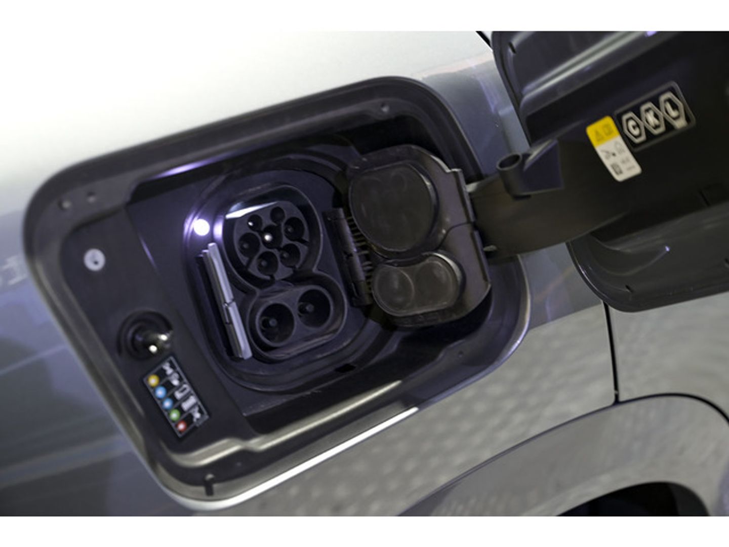 BMW iX2 eDrive20 150 kW (204 CV)