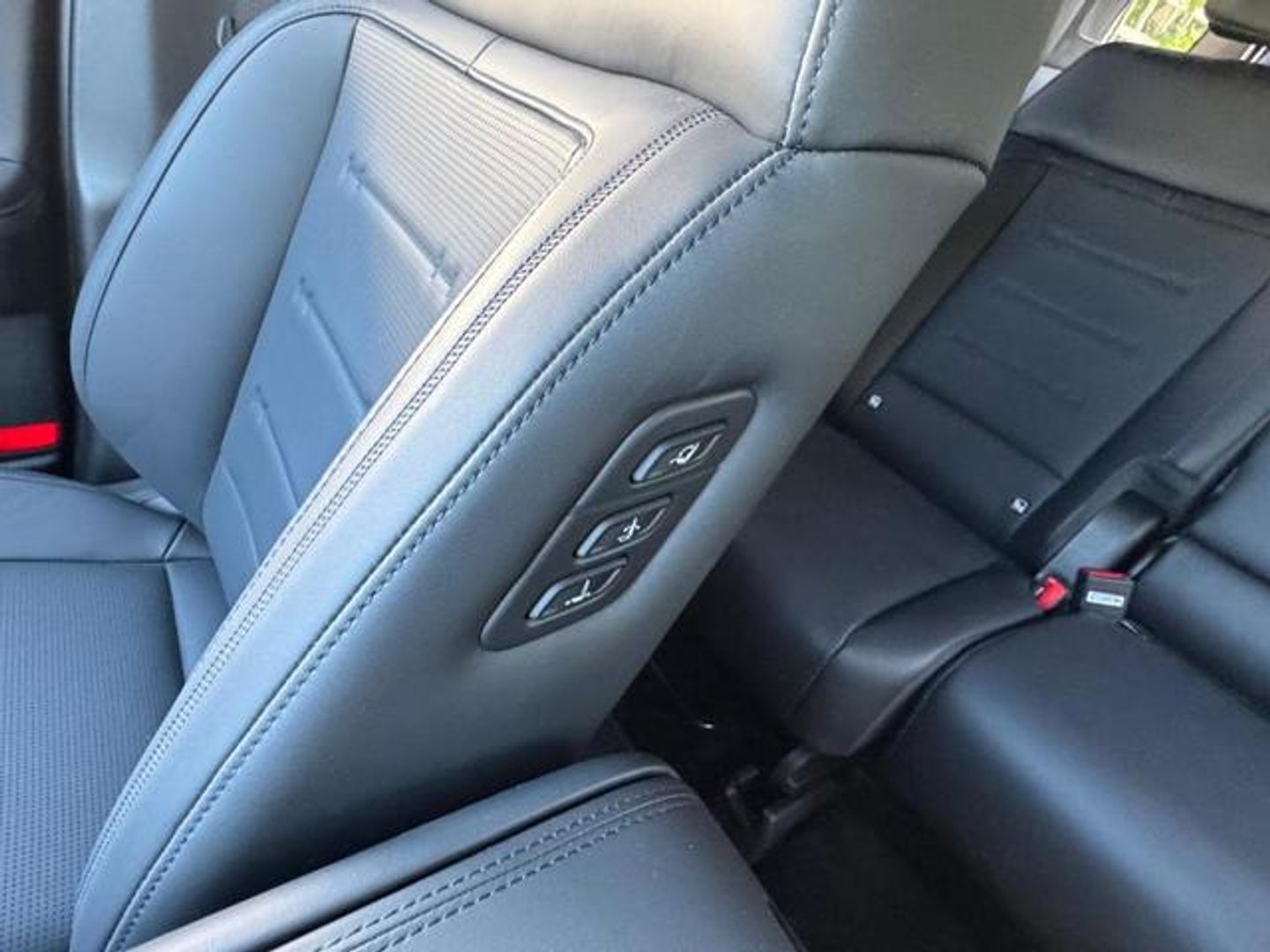 Hyundai Santa Fe 1.6T PHEV Calligraphy 4X4 AT 186 kW (253 CV) Gris SUV