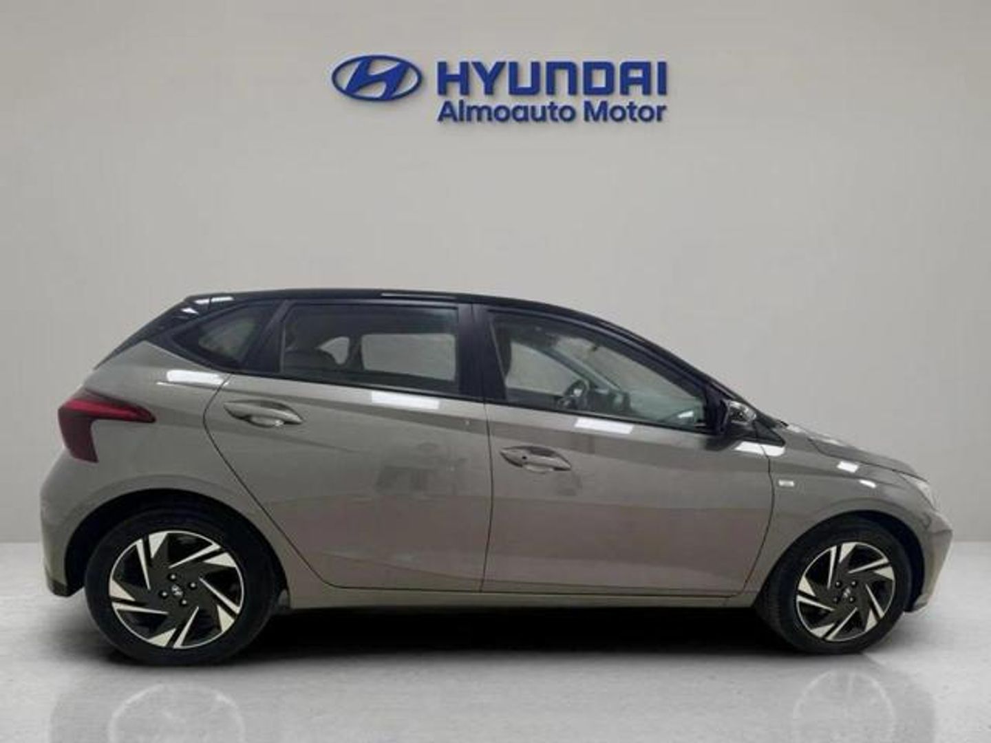 Hyundai i20 1.0 TGDI 48V Tecno 74 kW (100 CV)