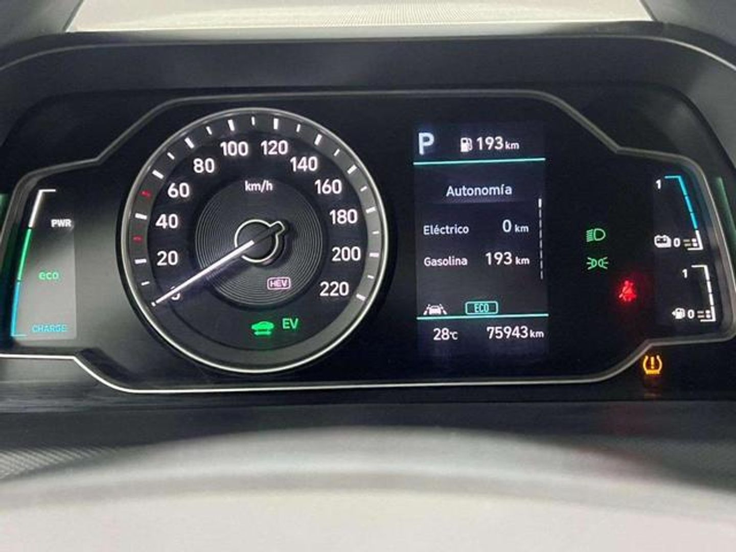 Hyundai Ioniq 1.6 GDI PHEV Klass DCT 104 kW (141 CV)