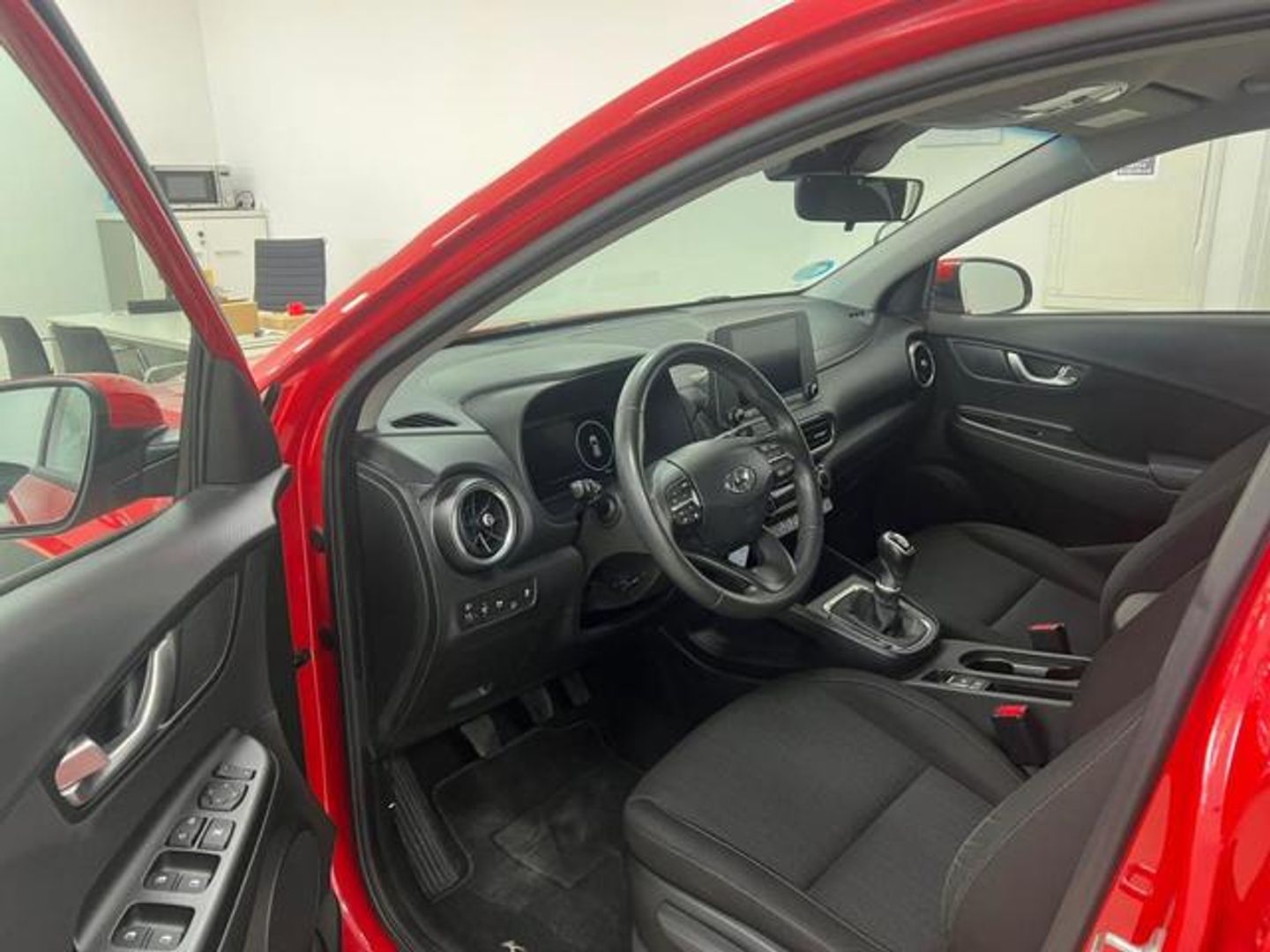 Hyundai Kona 1.0 TGDi 48V Maxx 4x2 88 kW (120 CV)