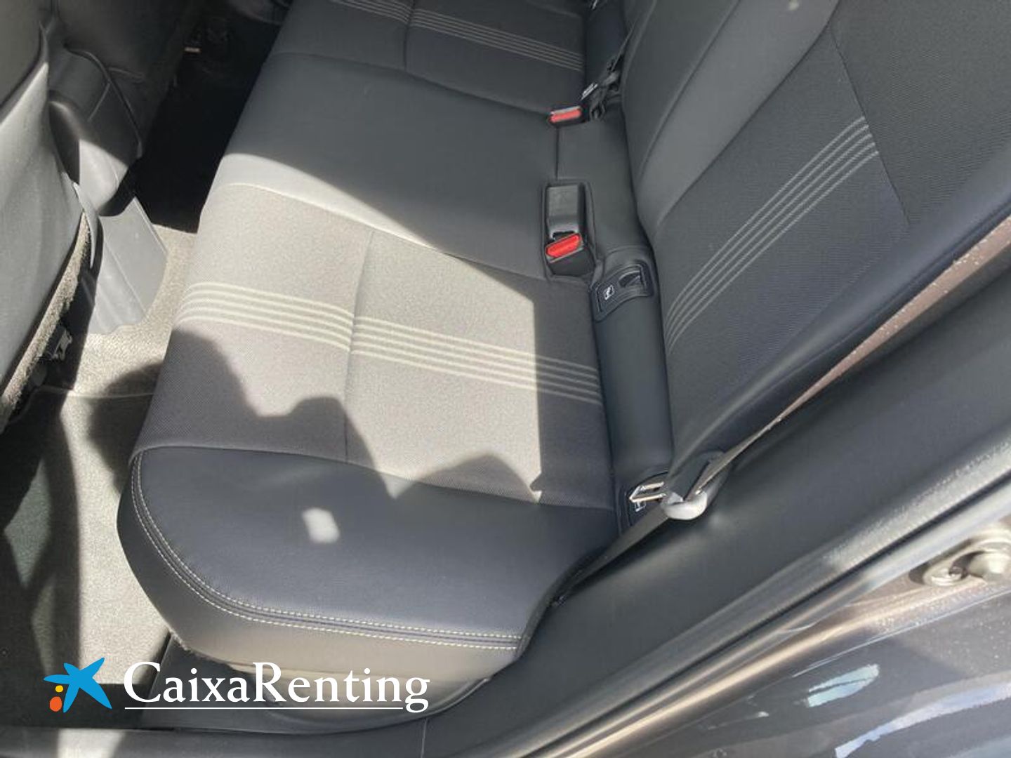Toyota Yaris Cross 120H Adventure 85 kW (116 CV)