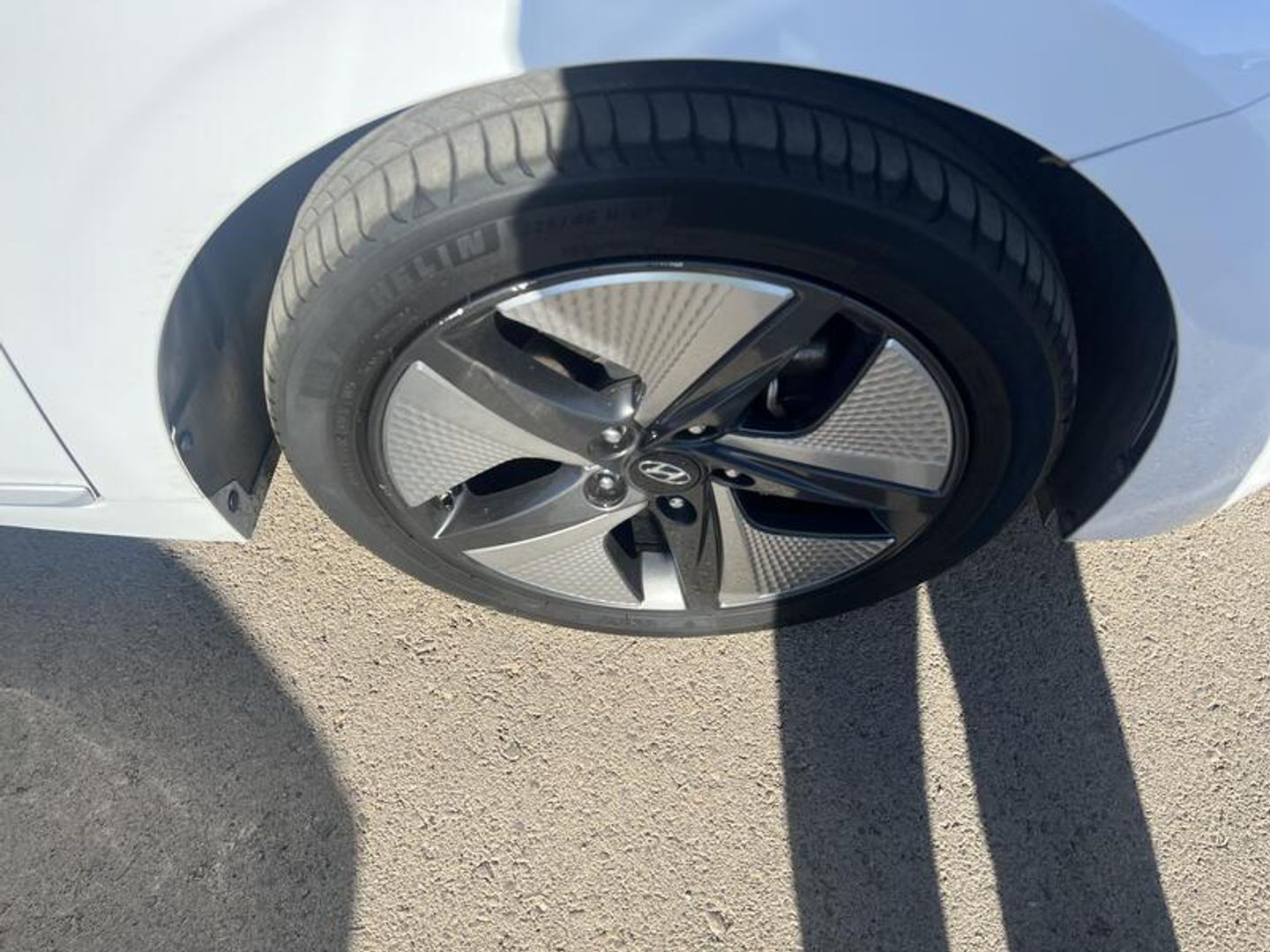 Hyundai Ioniq 1.6 GDI HEV Tecno DCT 104 kW (141 CV)