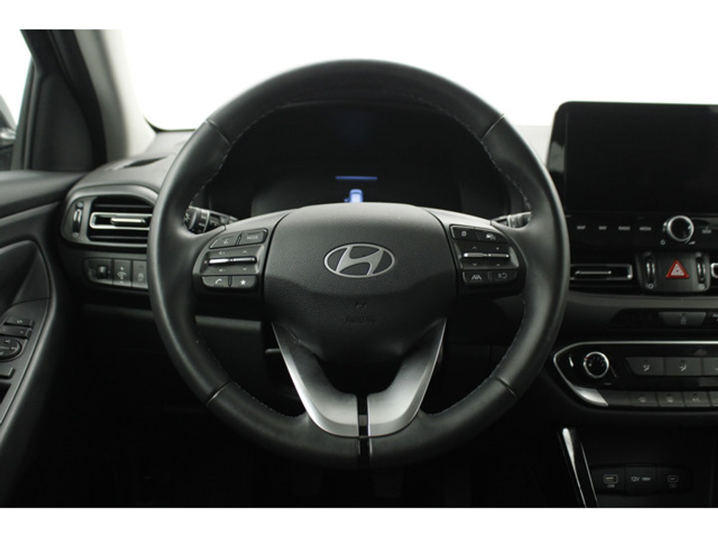 Hyundai i30 1.0 TGDI 48V Klass 74 kW (100 CV)