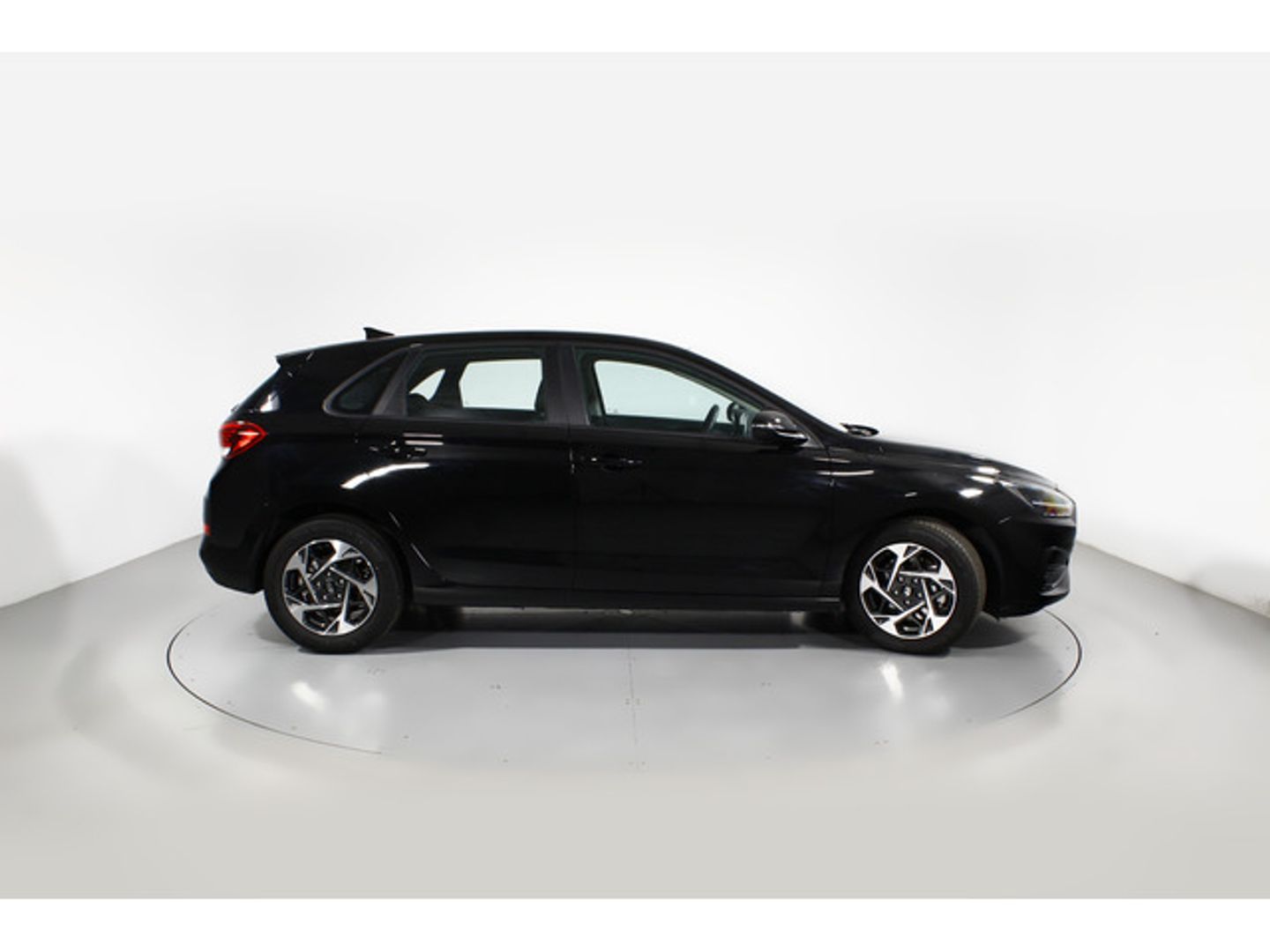 Hyundai i30 1.0 TGDI 48V Klass 74 kW (100 CV)