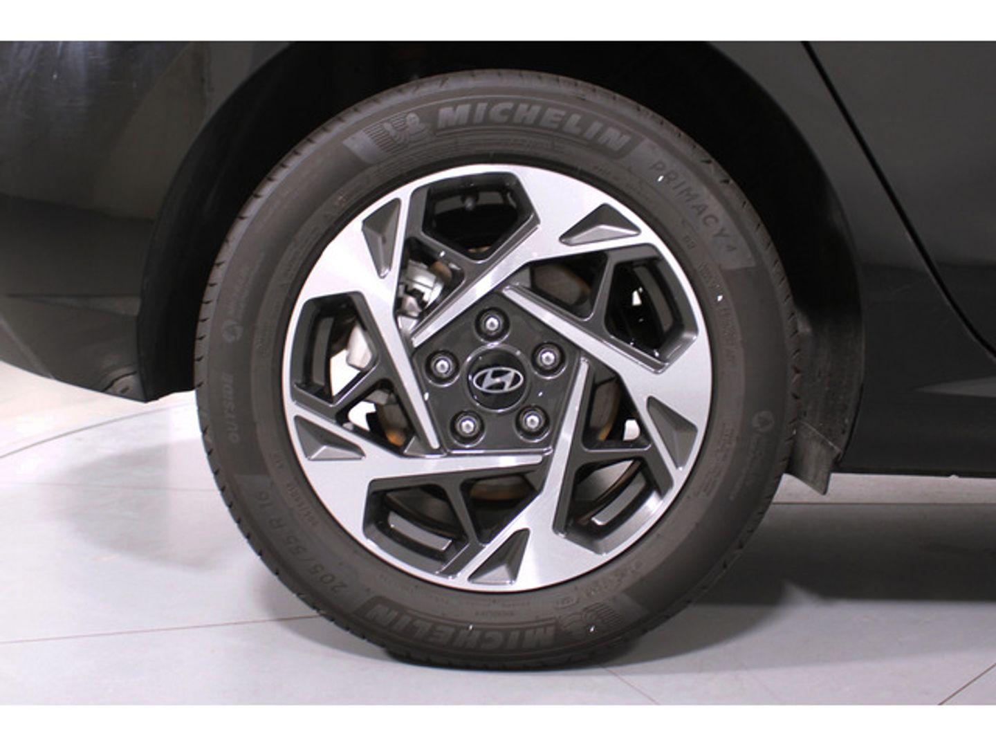 Hyundai i30 1.0 TGDI 48V Klass 74 kW (100 CV)