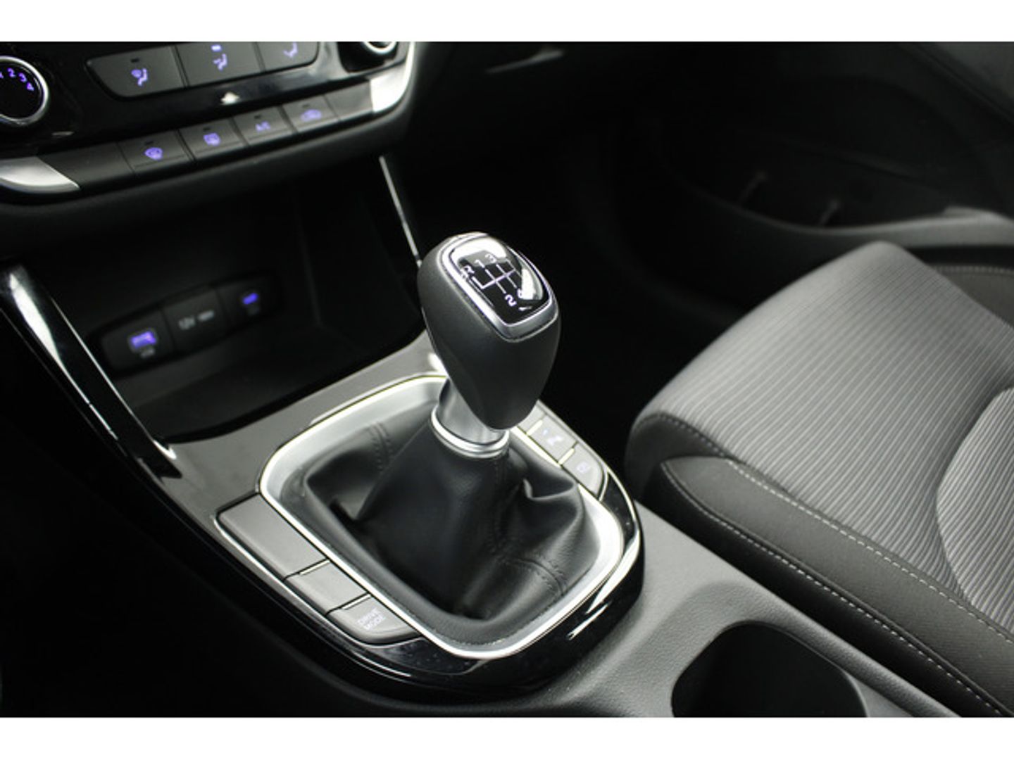 Hyundai i30 1.0 TGDI 48V Klass 74 kW (100 CV)