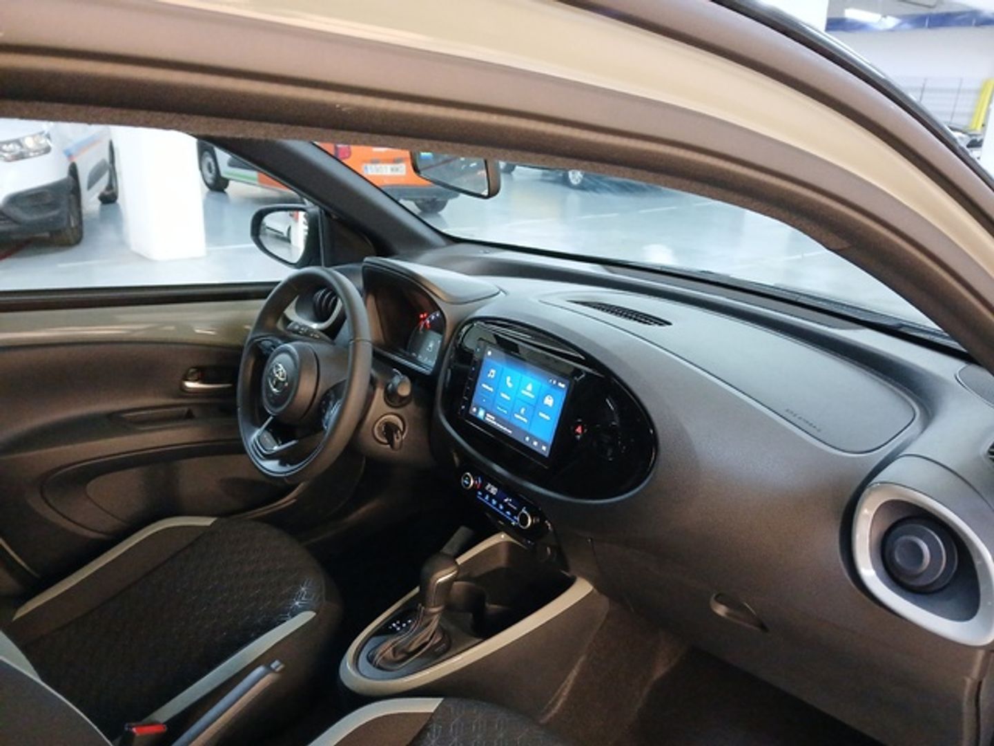 Toyota Aygo X Cross 1.0 VVT-I Like 53 kW (72 CV)