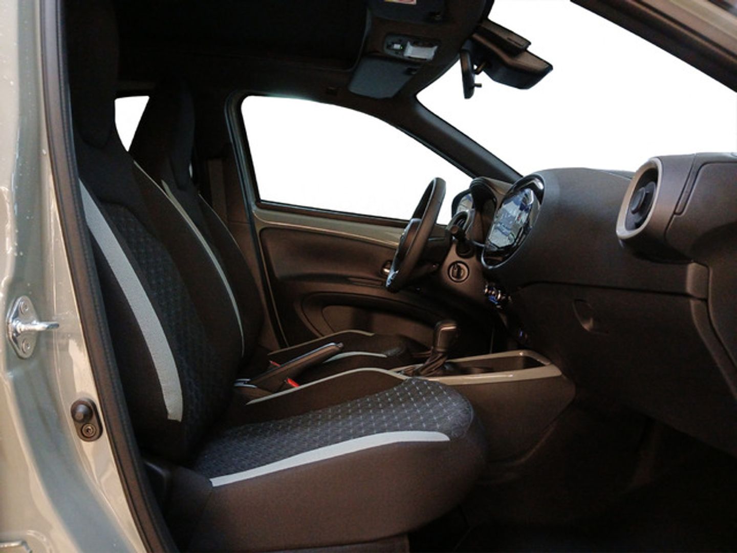 Toyota Aygo X Cross 1.0 VVT-I Like 53 kW (72 CV)