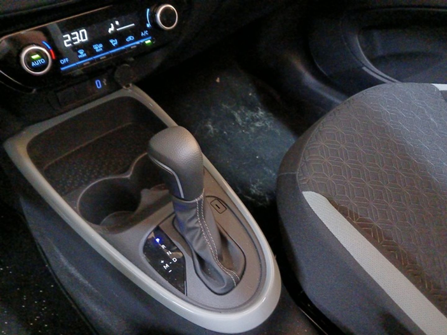 Toyota Aygo X Cross 1.0 VVT-I Like 53 kW (72 CV)