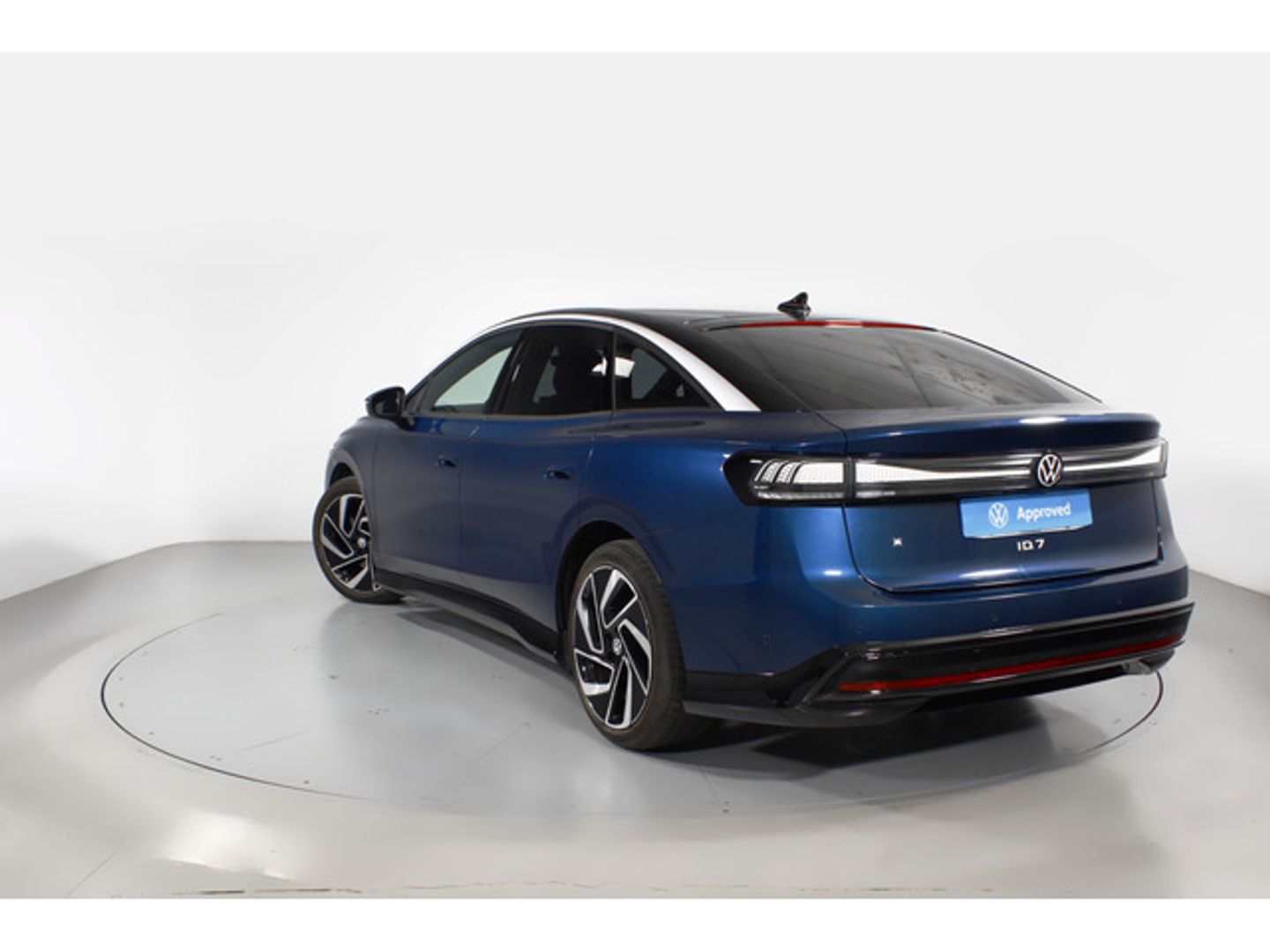 Volkswagen ID.7 Pro 77kWh Auto 210 kW (286 CV)