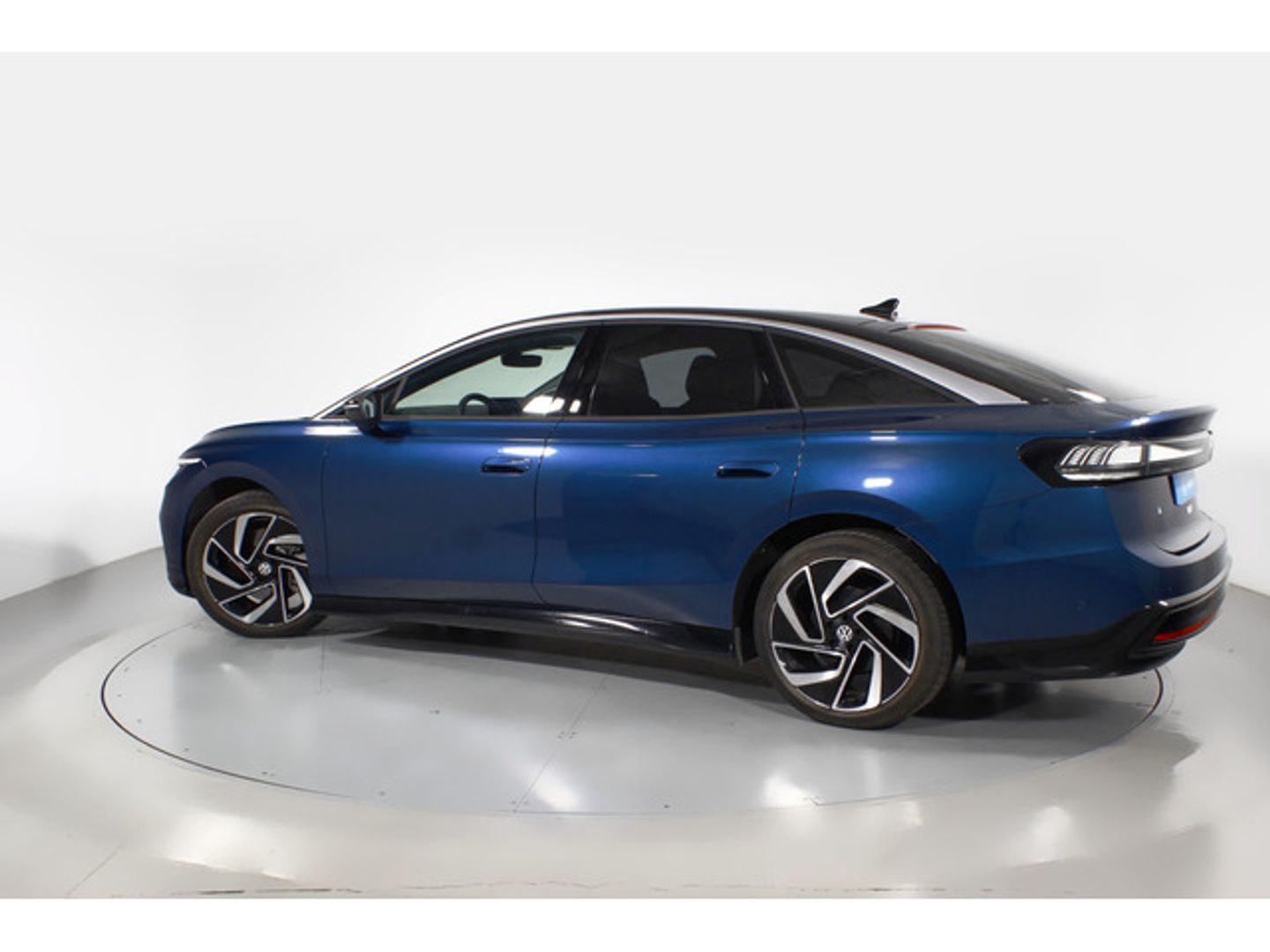 Volkswagen ID.7 Pro 77kWh Auto 210 kW (286 CV)