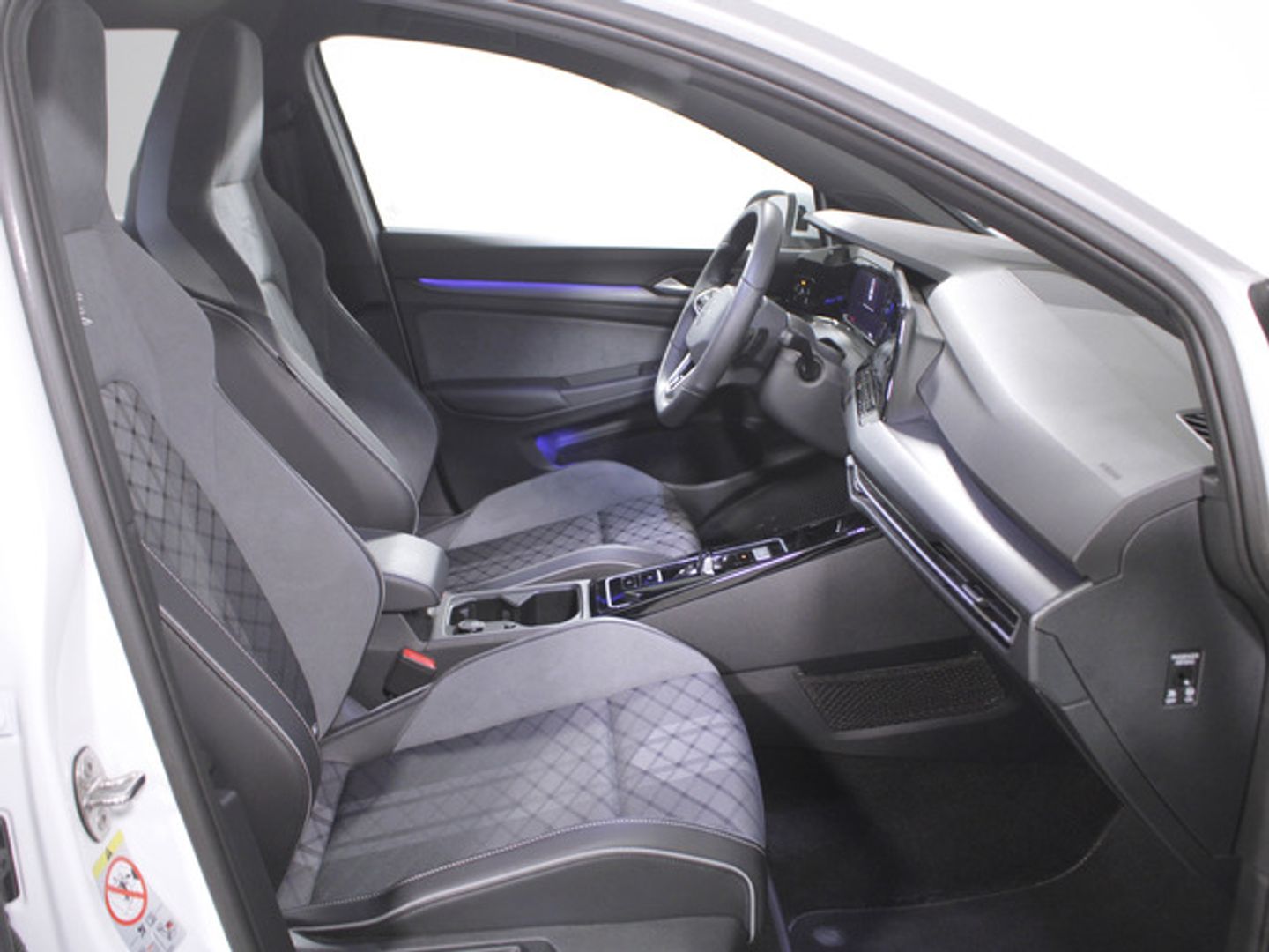 Volkswagen Golf R-Line 1.5 eTSI 110 kW (150 CV) DSG