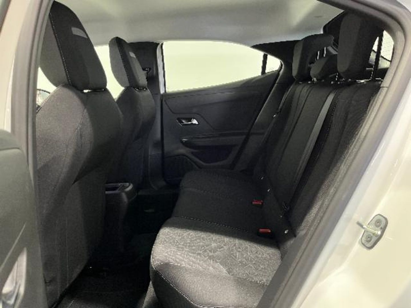Opel Mokka-e BEV 50kWh Edition-e 100 kW (136 CV)