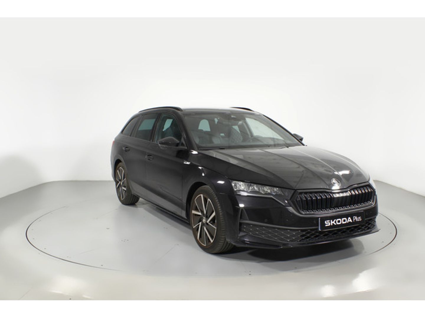 Skoda Octavia Combi 2.0 TDI Sportline DSG 110 kW (150 CV) Negro Familiar