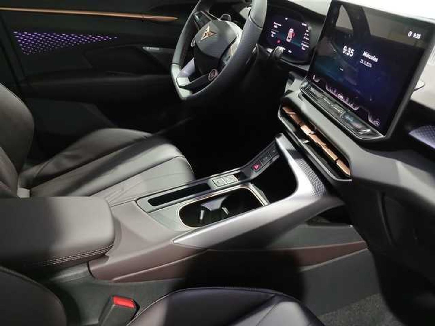 CUPRA Terramar 1.5 TSI e-Hybrid VZ DSG 200 kW (272 CV) Gris oscuro All Terrain / Pick-up