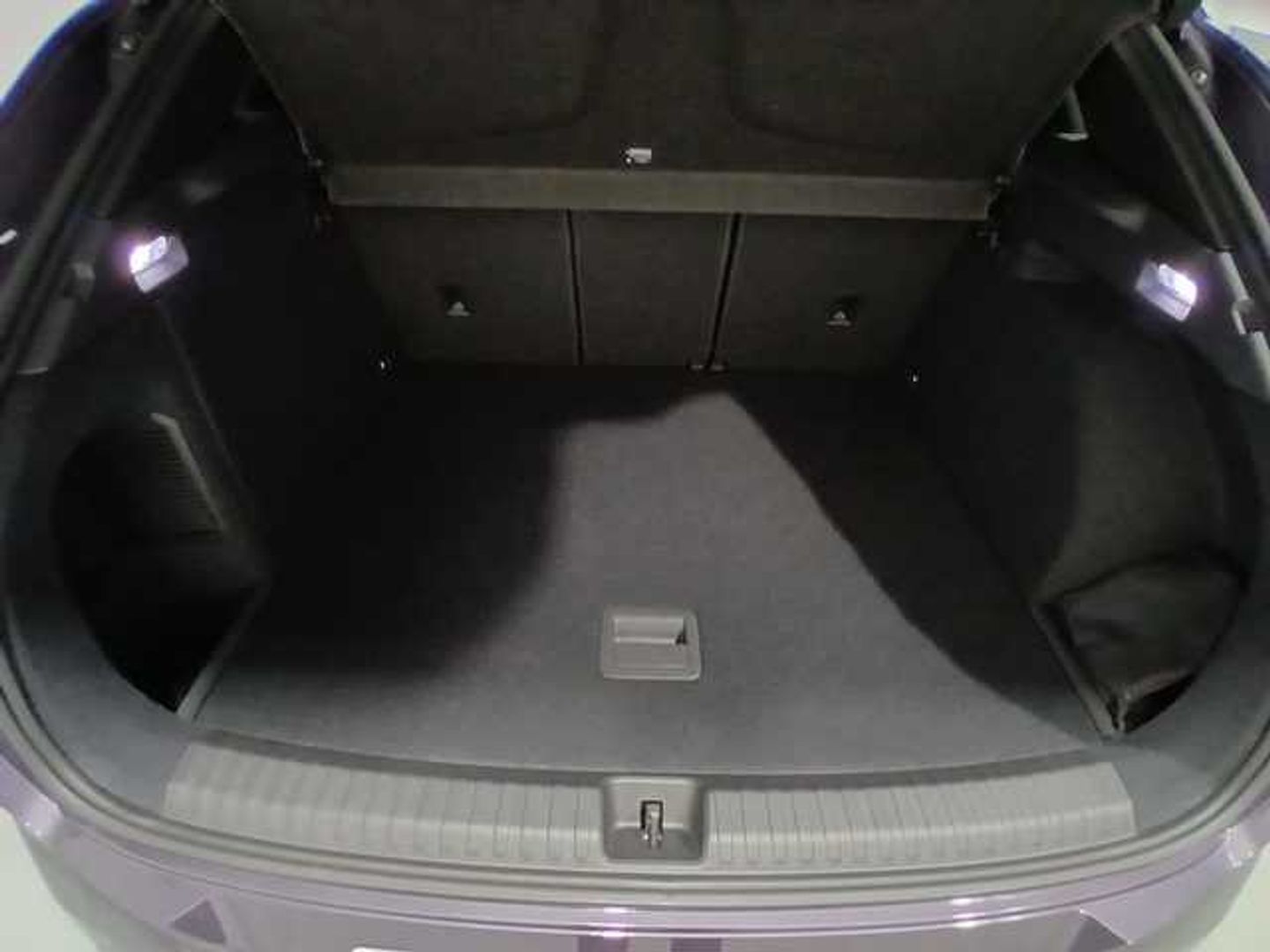 CUPRA Terramar 1.5 TSI e-Hybrid VZ DSG 200 kW (272 CV) Gris oscuro All Terrain / Pick-up