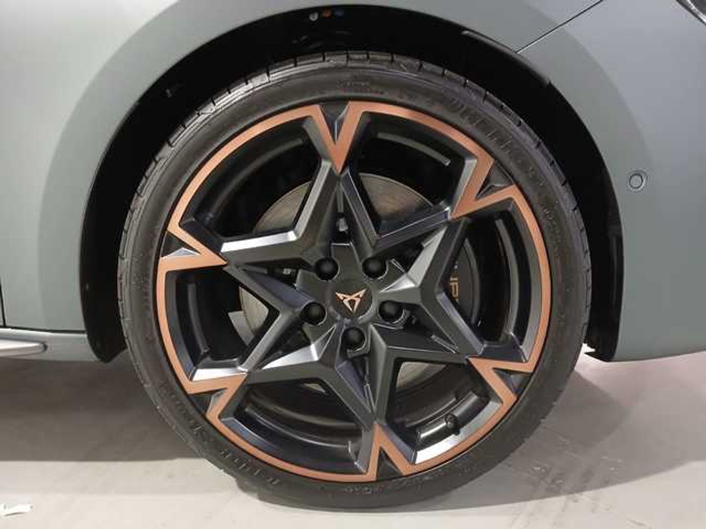 CUPRA León 1.5 TSI e-Hybrid VZ DSG 200 kW (272 CV)