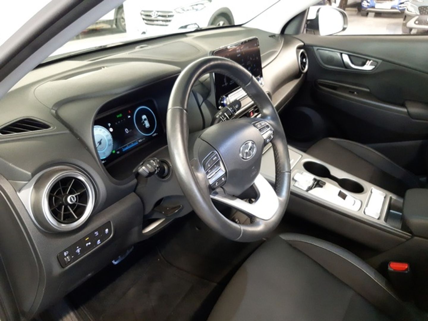 Hyundai Kona EV Style Sky 150 kW (204 CV)