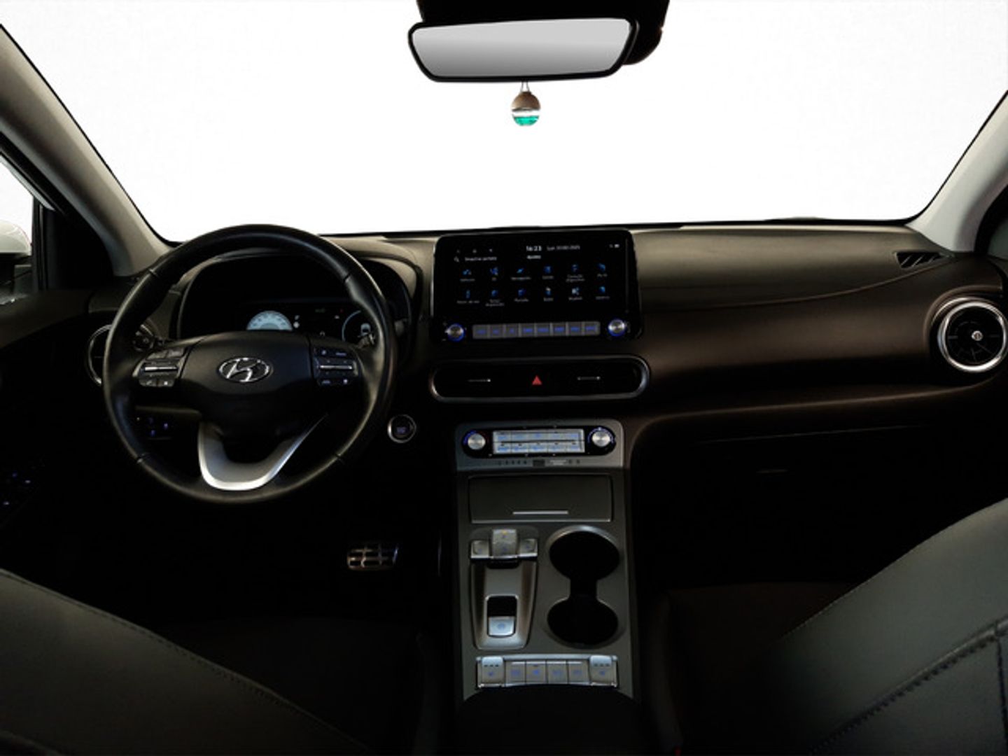 Hyundai Kona EV Style Sky 150 kW (204 CV)