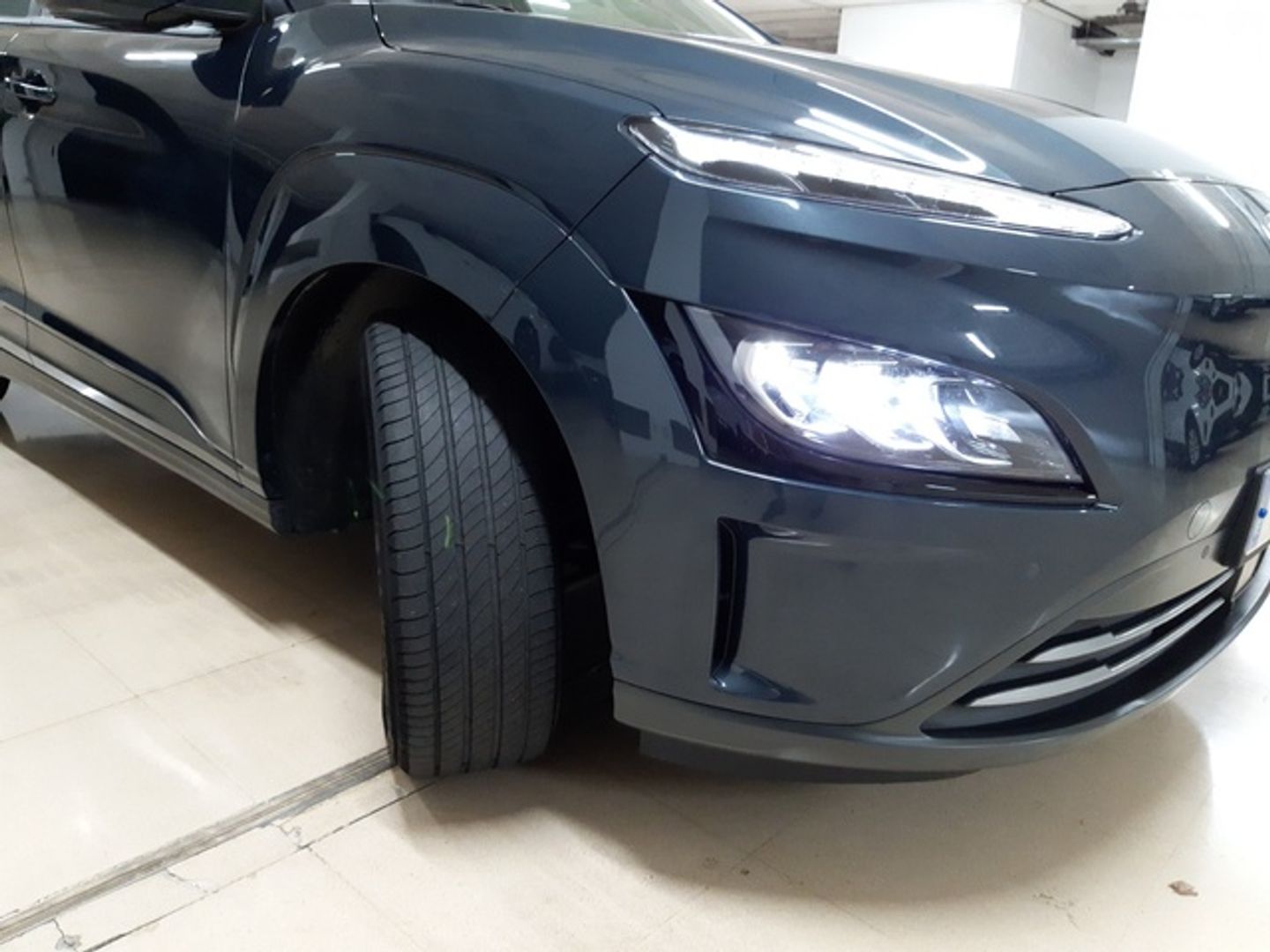 Hyundai Kona EV Style Sky 150 kW (204 CV)