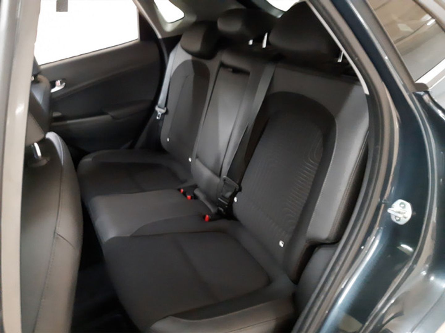 Hyundai Kona EV Style Sky 150 kW (204 CV)