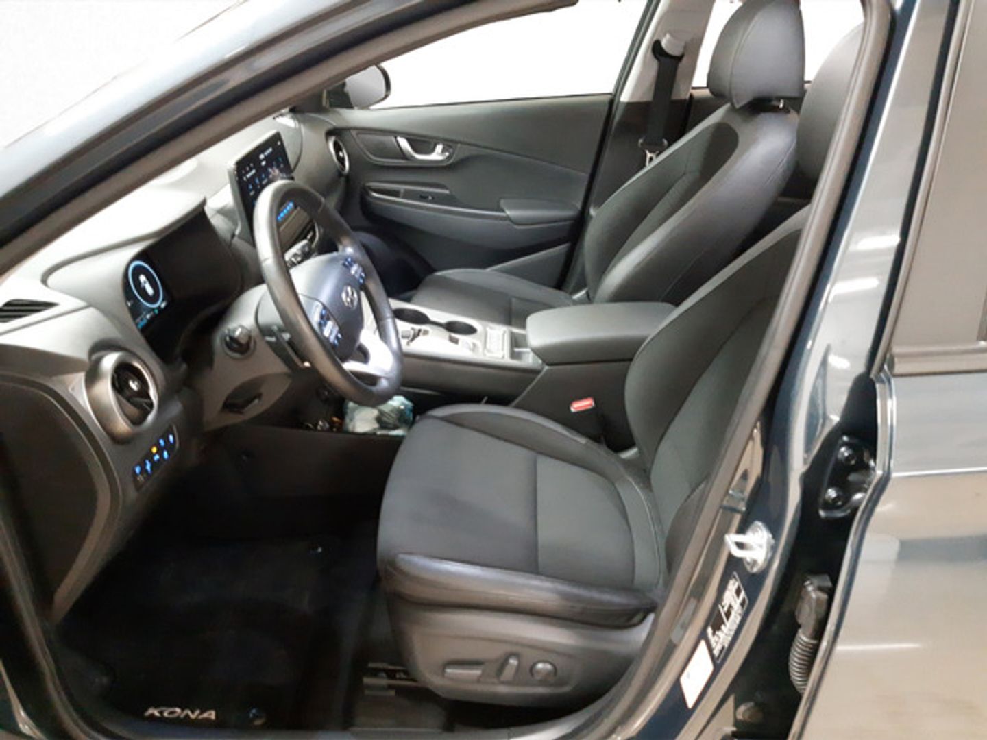 Hyundai Kona EV Style Sky 150 kW (204 CV)
