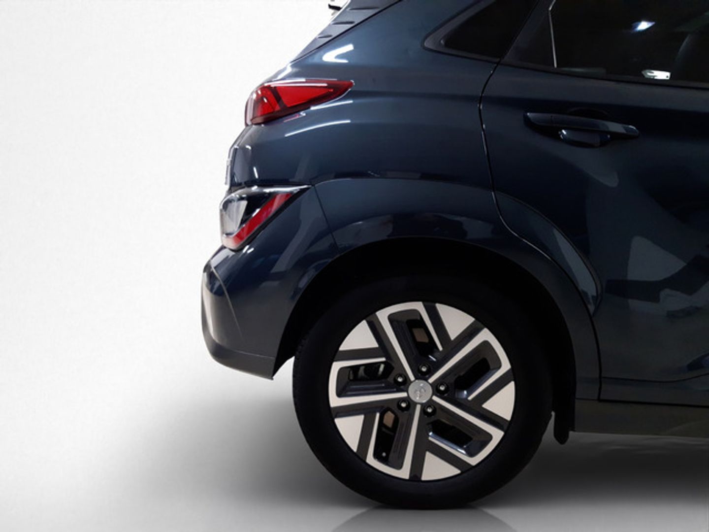 Hyundai Kona EV Style Sky 150 kW (204 CV)