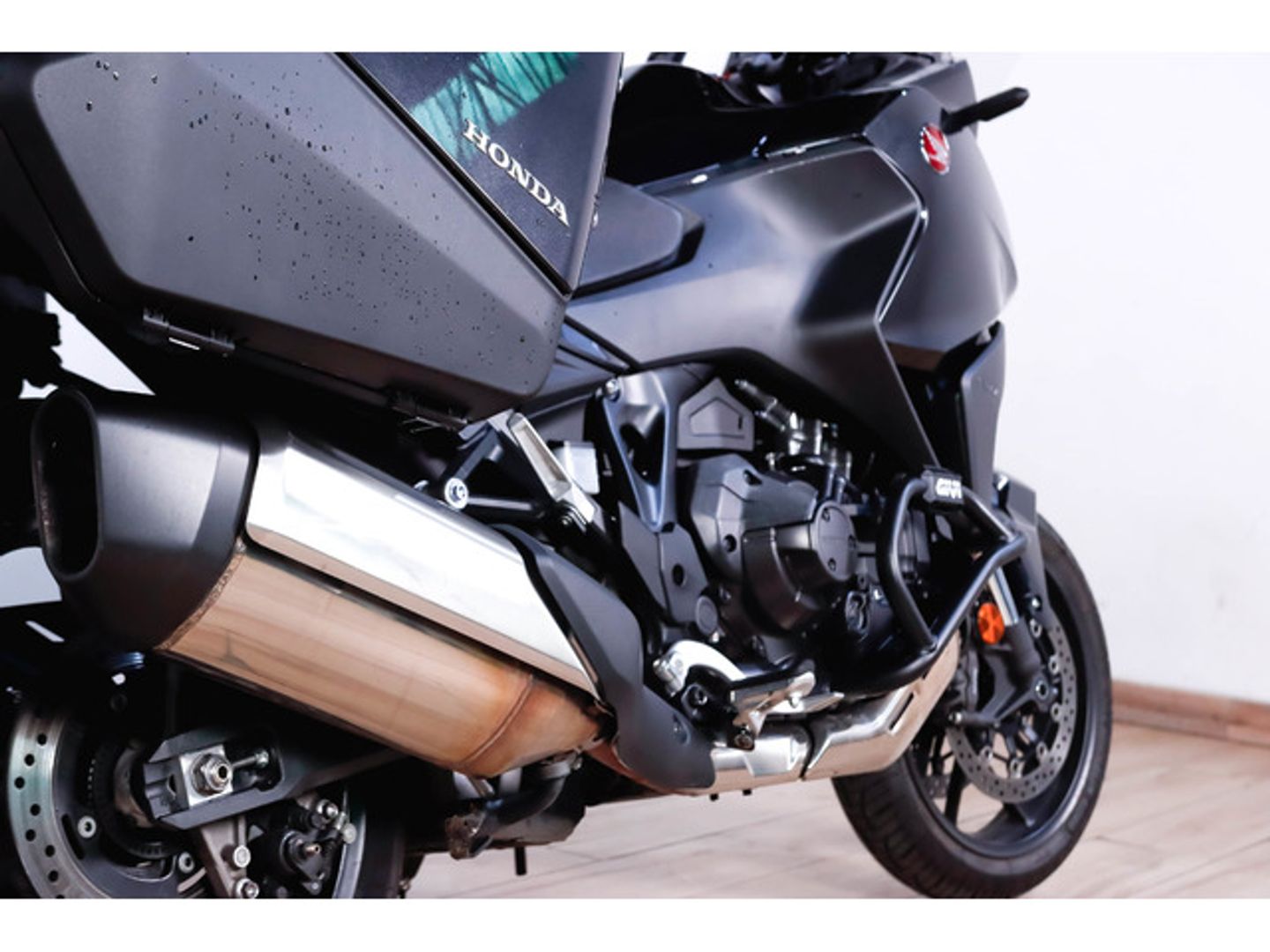 Honda NT1100
