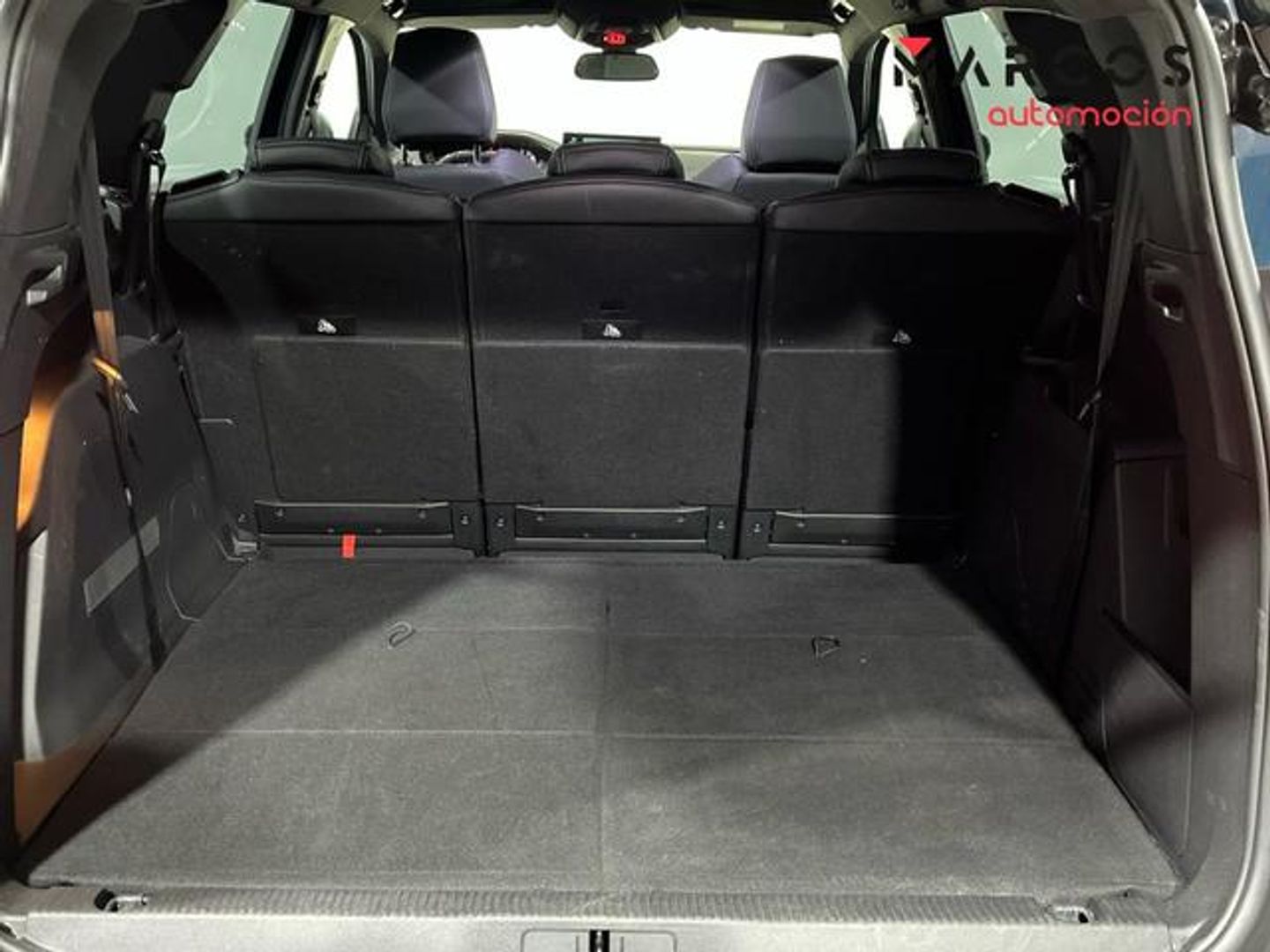 Peugeot 5008 PureTech 130 S&S Allure Pack 96 kW (130 CV)