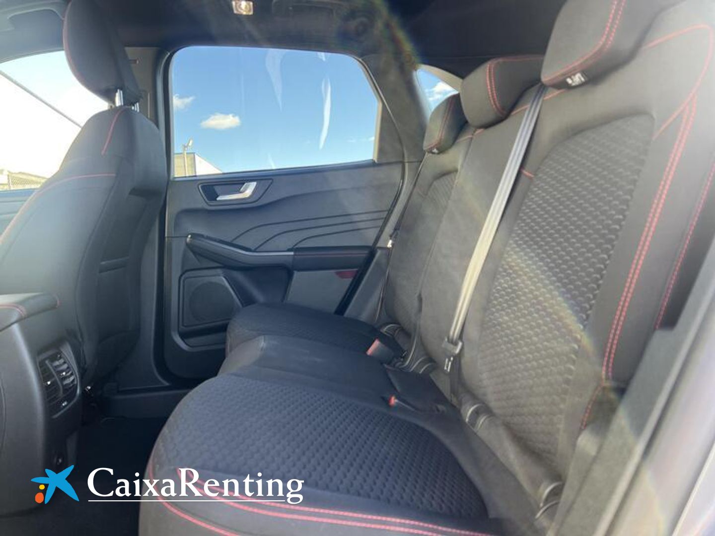 Ford Kuga 2.5 Duratec FHEV ST-Line Auto 132 kW (180 CV) Gris Plata SUV